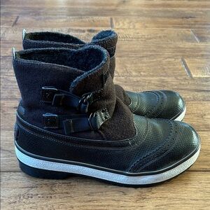 UGG Australia Marrais Waterproof Winter Boots Brown Womens Size 8